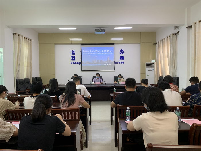 市外语人才库见面会_副本.jpg