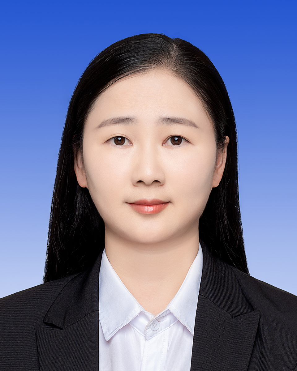 丘春俏.png